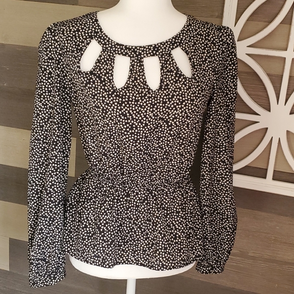 Candie's Tops - Candie's Tiny Heart Peplum Top